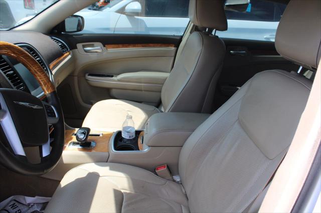 2014 Chrysler 300 300C