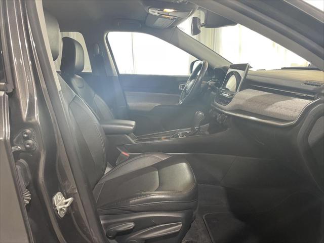 2022 Jeep Compass Latitude Lux 4x4