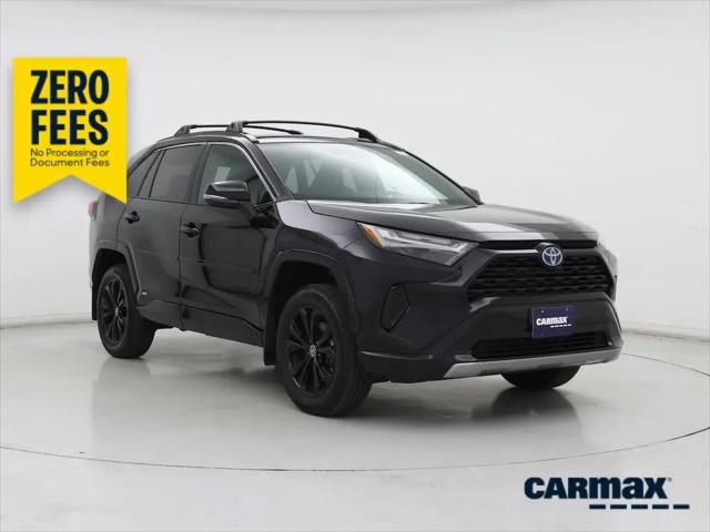 2024 Toyota RAV4 Hybrid SE for sale in Milwaukee, WI