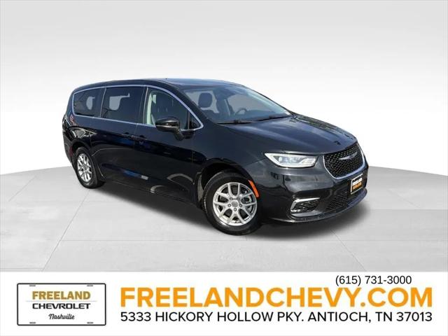 2023 Chrysler Pacifica Touring L for sale in Nashville, TN
