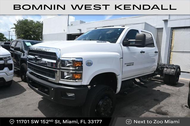 2024 Chevrolet Silverado 6500HD 1WT for sale in Miami, FL