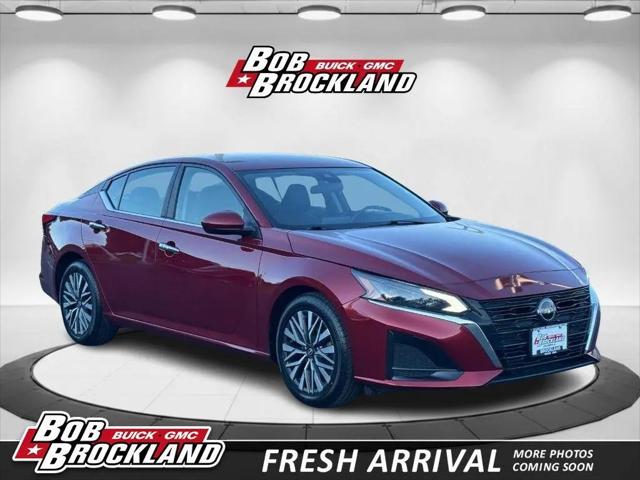 2023 Nissan Altima SV FWD for sale in Columbia, IL