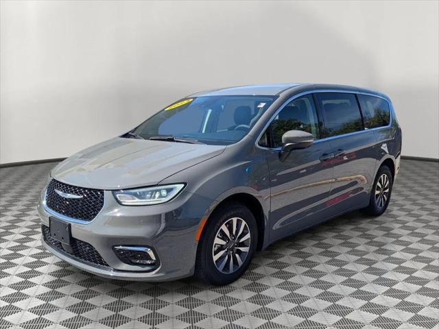2023 Chrysler Pacifica Hybrid Touring L for sale in Cockeysville, MD