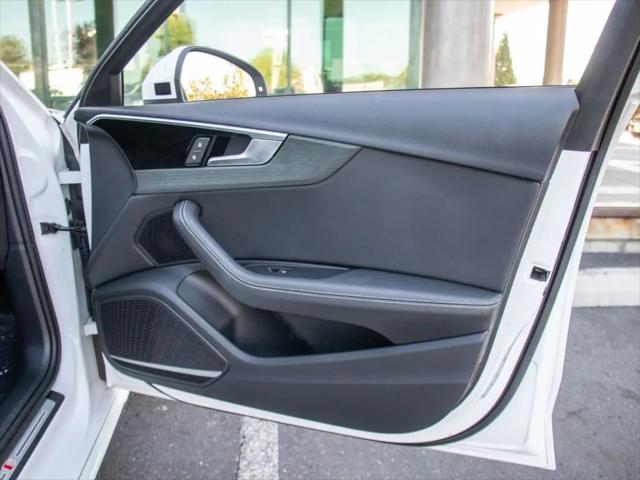 2024 Audi A4 Premium Plus 45 TFSI S line quattro S tronic