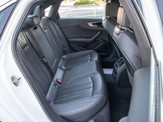 2024 Audi A4 Premium Plus 45 TFSI S line quattro S tronic