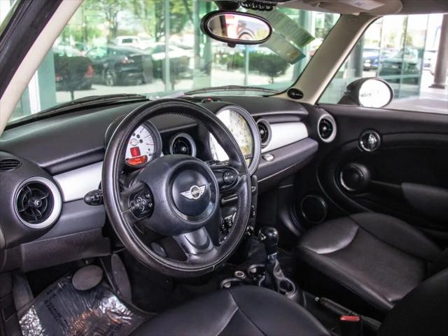 2011 MINI Cooper Cooper