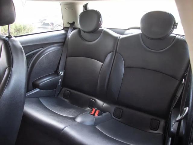 2011 MINI Cooper Cooper