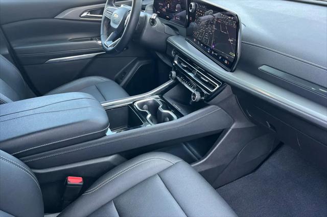 2025 Chevrolet Traverse FWD LT