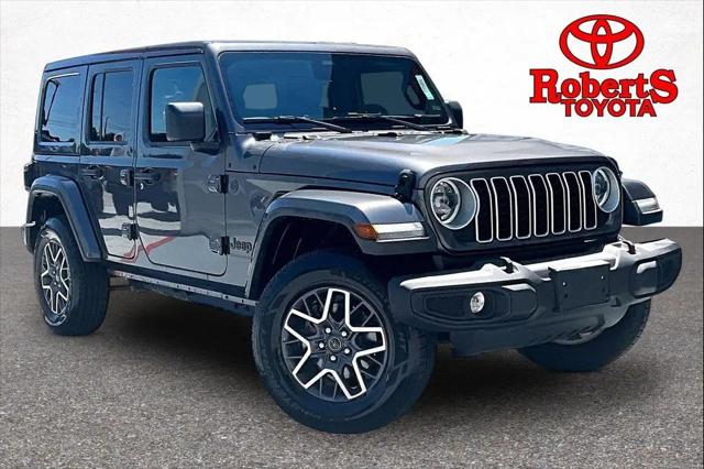 2025 Jeep Wrangler 4-Door Sahara 4x4 for sale in Columbia, TN