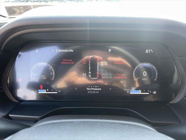 2023 Jeep Grand Cherokee L Altitude 4x4 2023 Jeep Grand Cherokee L Altitude 4x4