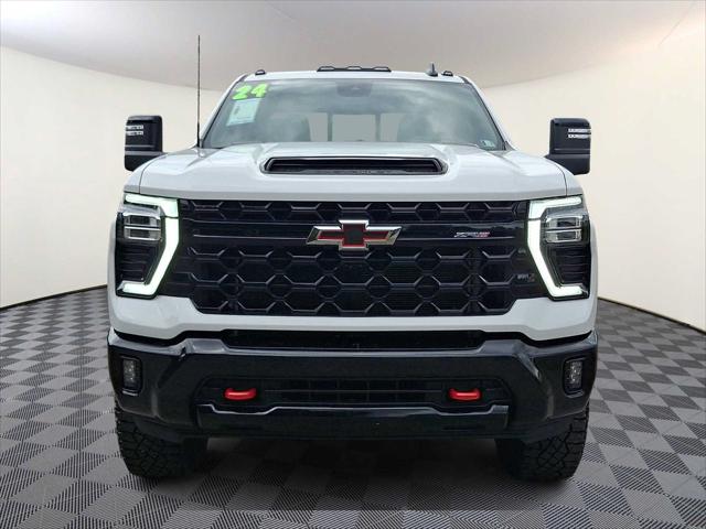 2024 Chevrolet Silverado 2500HD 4WD Crew Cab Standard Bed ZR2
