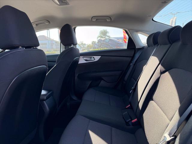 2023 Kia Forte LXS