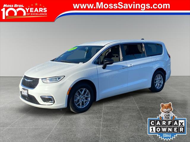 2024 Chrysler Pacifica Touring for sale in Moreno Valley, CA