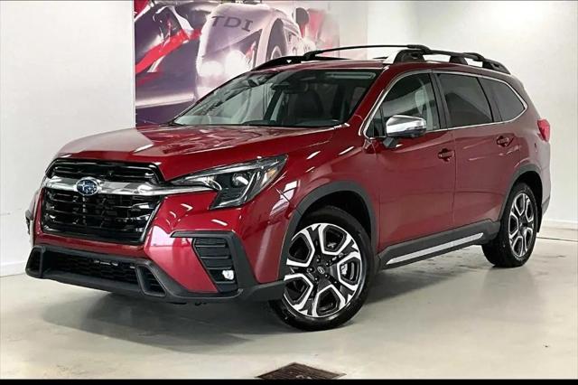 2023 Subaru Ascent Limited 7-Passenger for sale in Johnston, IA