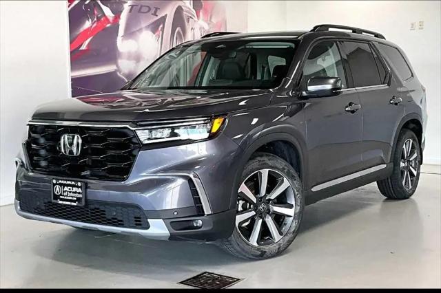 2023 Honda Pilot AWD Touring for sale in Johnston, IA