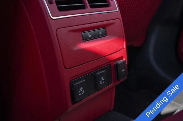 2022 Jaguar F-PACE SVR P550 AWD Automatic