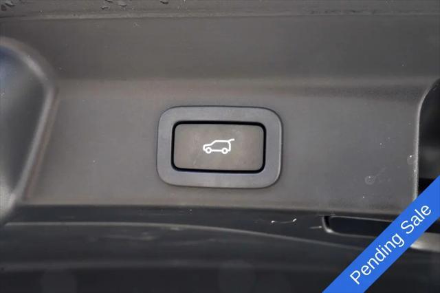 2022 Jaguar F-PACE SVR P550 AWD Automatic