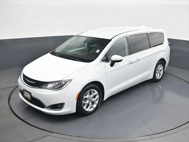 2017 Chrysler Pacifica Touring Plus
