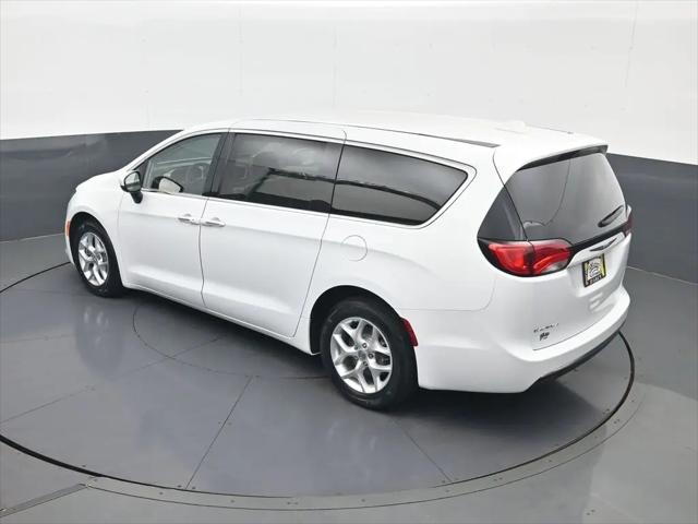 2017 Chrysler Pacifica Touring Plus