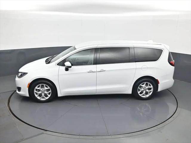 2017 Chrysler Pacifica Touring Plus