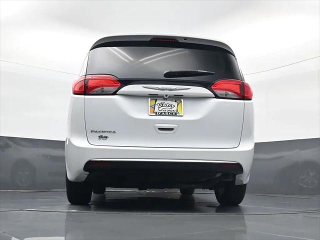 2017 Chrysler Pacifica Touring Plus