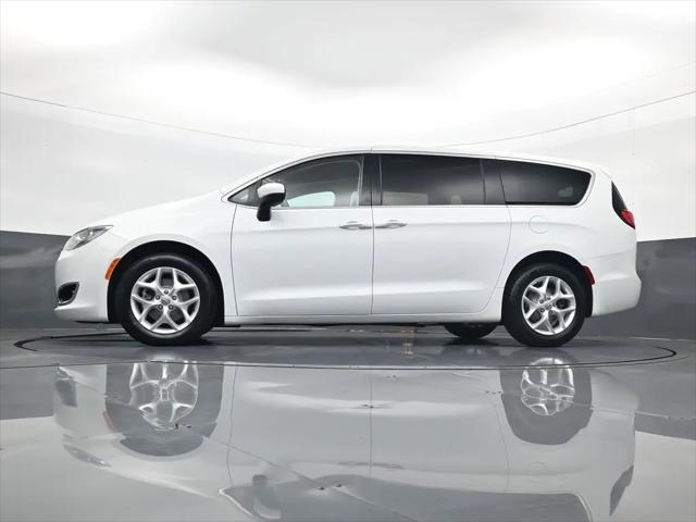 2017 Chrysler Pacifica Touring Plus