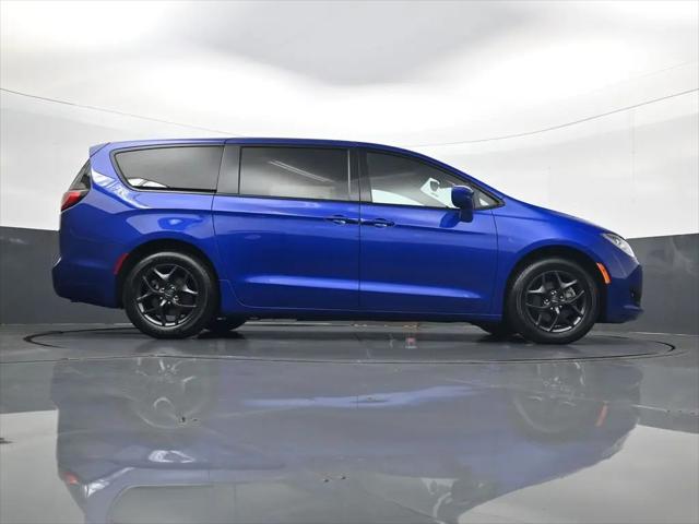 2019 Chrysler Pacifica Touring Plus