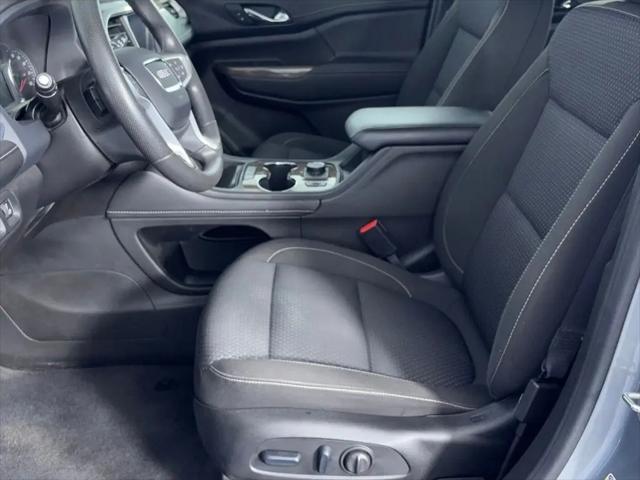 2023 GMC Acadia FWD SLE