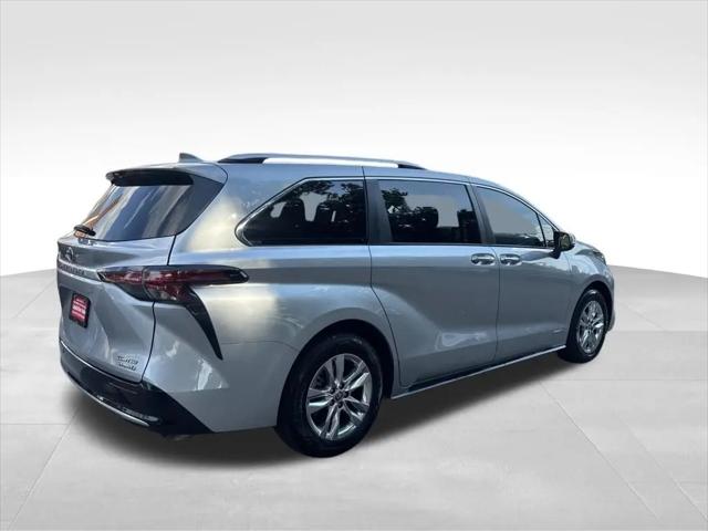 2021 Toyota Sienna Limited