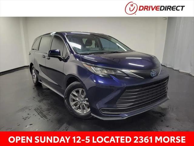 2022 Toyota Sienna LE for sale in Columbus, OH