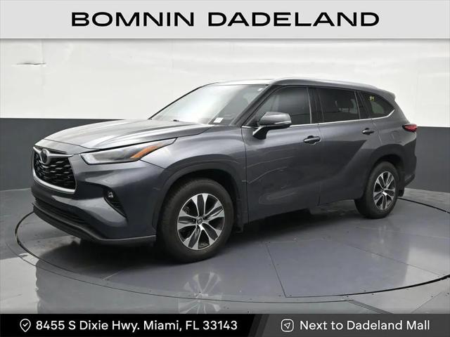 2021 Toyota Highlander XLE for sale in Miami, FL