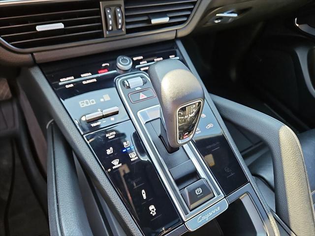 2021 Porsche Cayenne BASE