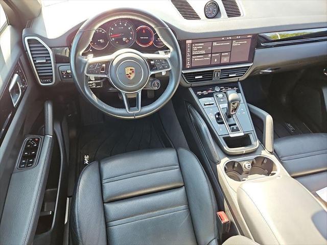 2021 Porsche Cayenne BASE