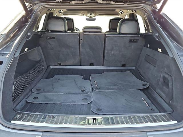 2021 Porsche Cayenne BASE