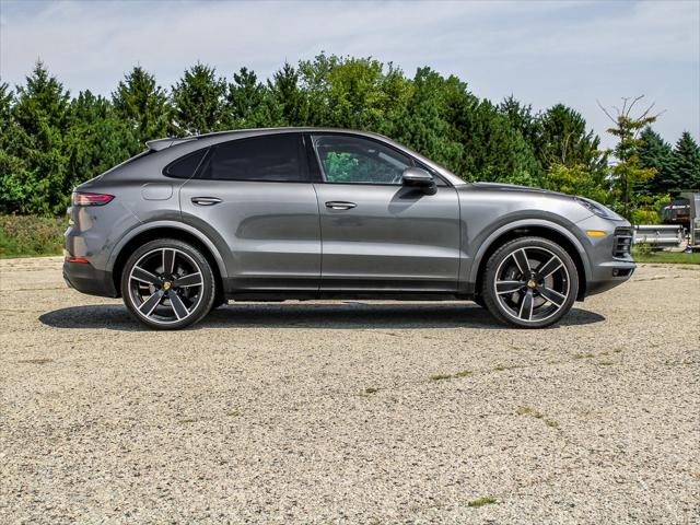 2021 Porsche Cayenne BASE