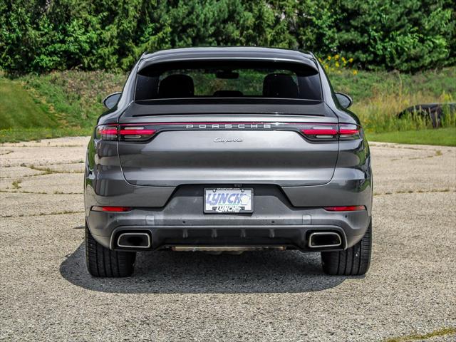 2021 Porsche Cayenne BASE