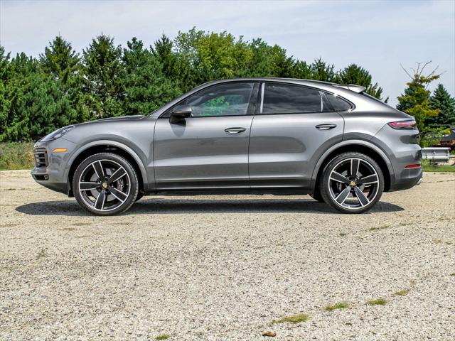 2021 Porsche Cayenne BASE