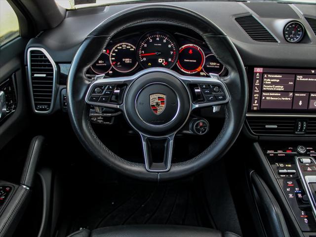 2021 Porsche Cayenne BASE
