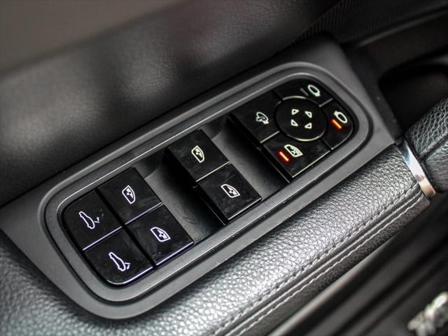 2021 Porsche Cayenne BASE