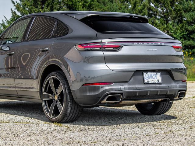 2021 Porsche Cayenne BASE