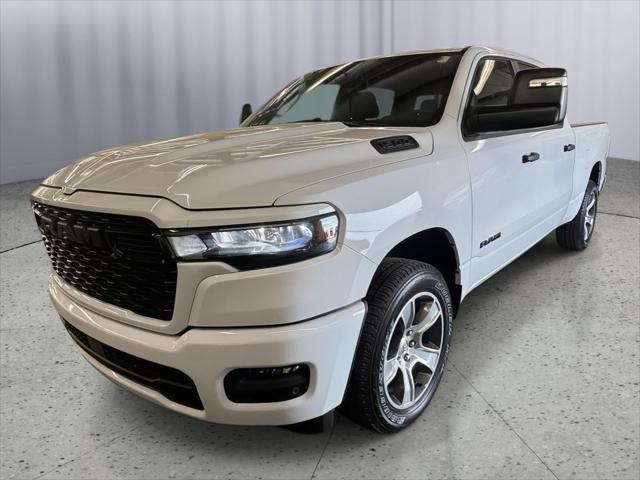 2026 Ram 1500 Express Crew Cab 4x4 64 Box for sale in Fort Scott, KS