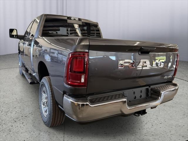 2026 RAM 2500 Tradesman Crew Cab 4x4 64 Box