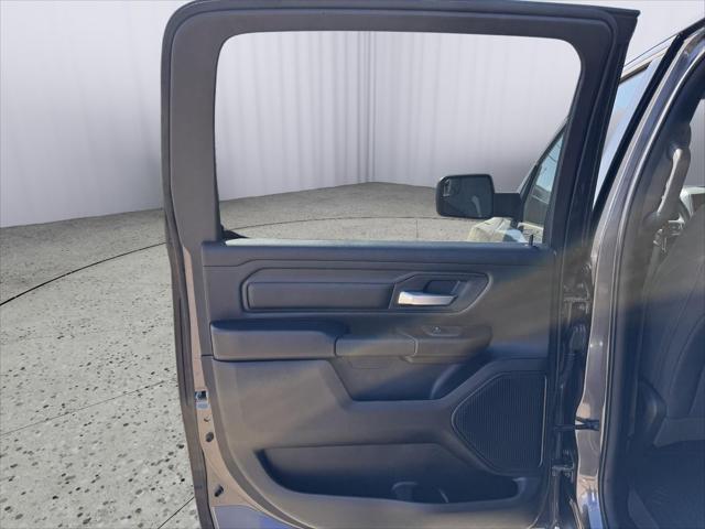 2026 Ram 1500 Tradesman Crew Cab 4x4 57 Box