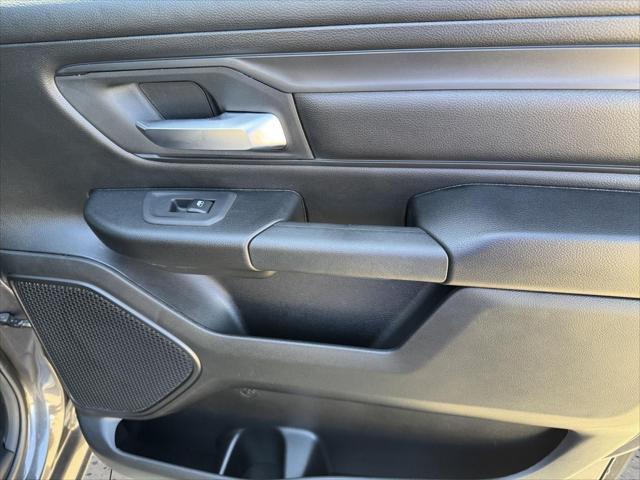 2026 Ram 1500 Tradesman Crew Cab 4x4 57 Box