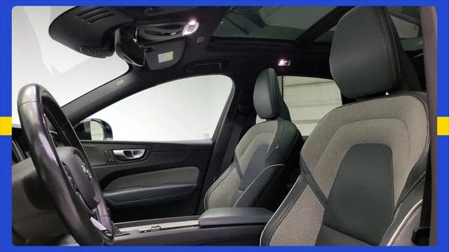 2021 Volvo XC60 R-Design