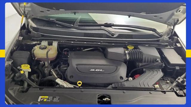2017 Chrysler Pacifica Touring-L