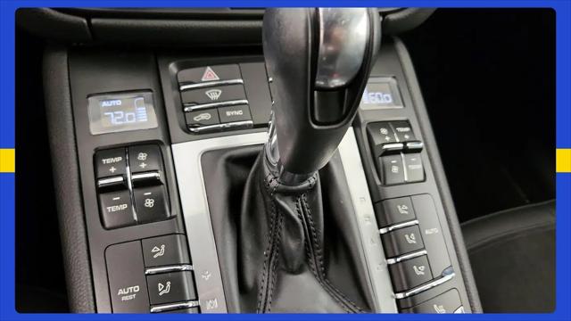 2021 Porsche Macan Macan