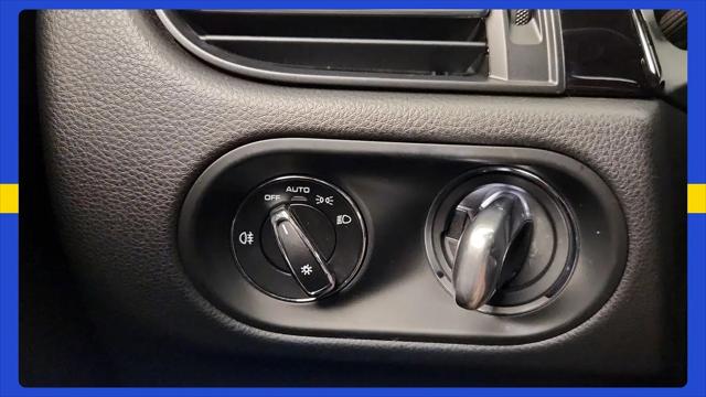 2021 Porsche Macan Macan