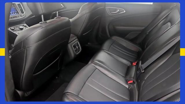 2016 Chrysler 200 C