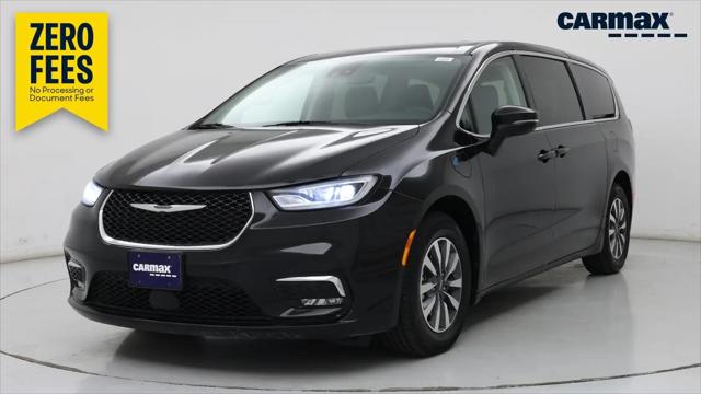2024 Chrysler Pacifica Hybrid Select for sale in Wichita, KS